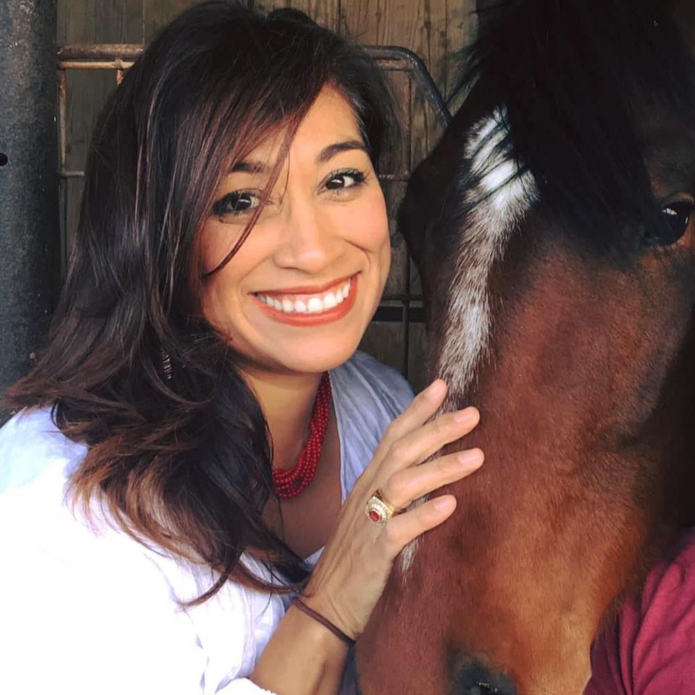 Meet your Posher, Monica